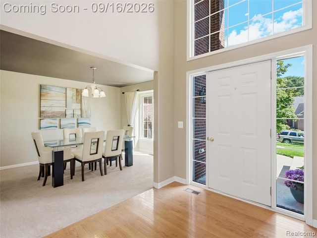 3332 Empire Drive, Rochester Hills, MI 48309