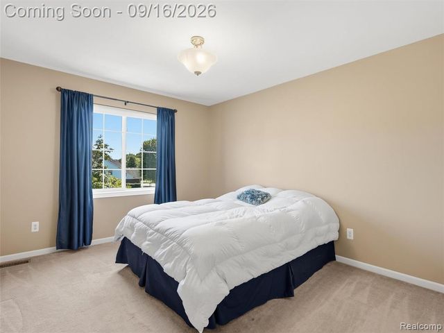 3332 Empire Drive, Rochester Hills, MI 48309