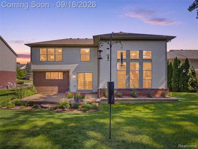 3332 Empire Drive, Rochester Hills, MI 48309