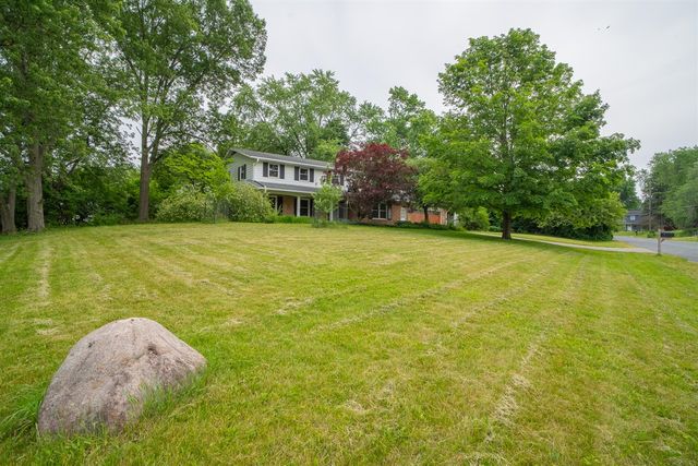 3814 Rockwood Drive, Kalamazoo, MI 49004
