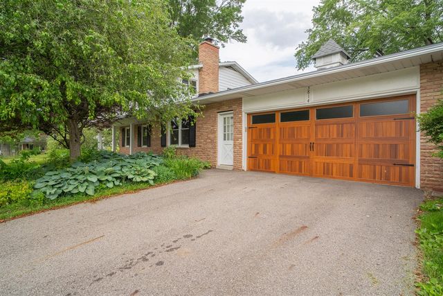 3814 Rockwood Drive, Kalamazoo, MI 49004