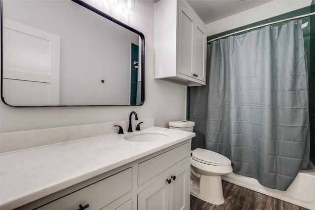 1013 Murphy Street, Gainesville, TX 76240