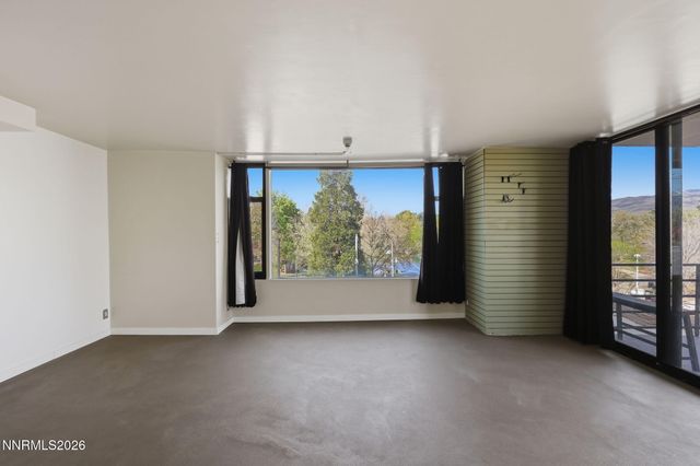 280 Island Avenue APT 403, Reno, NV 89501