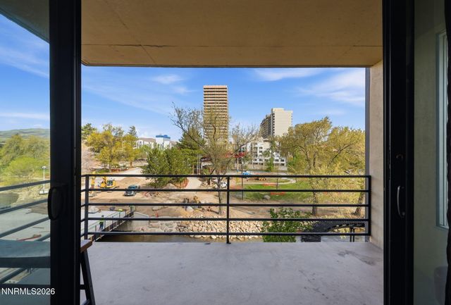 280 Island Avenue APT 403, Reno, NV 89501