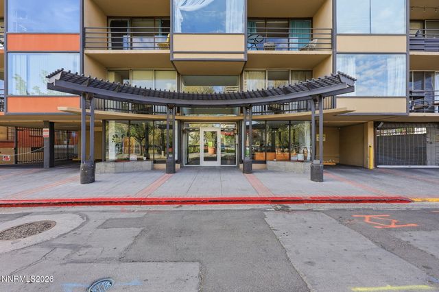 280 Island Avenue APT 403, Reno, NV 89501