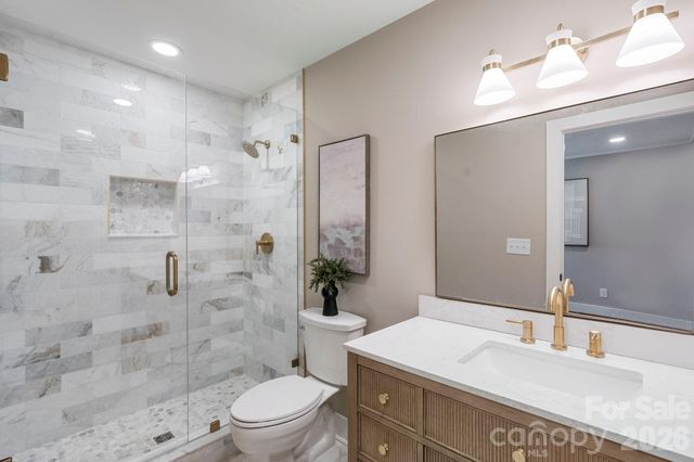 3272 Bass Drive, Sherrills Ford, NC 28673