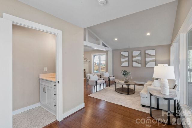 3272 Bass Drive, Sherrills Ford, NC 28673