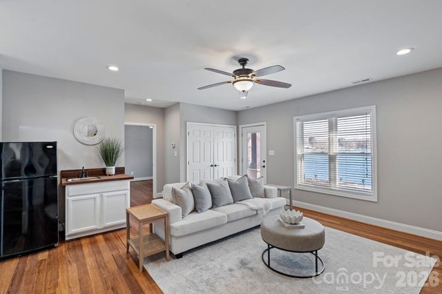 3272 Bass Drive, Sherrills Ford, NC 28673