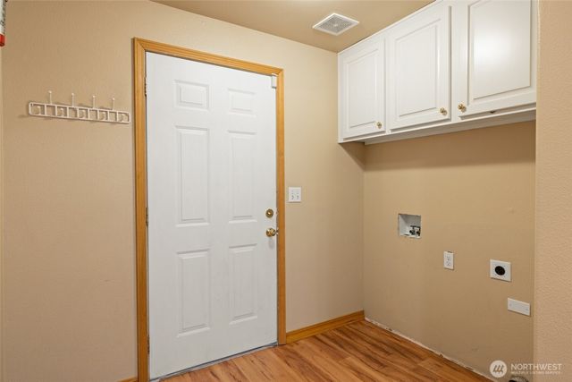 802 NW 297th Circle, Ridgefield, WA 98642