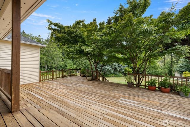 802 NW 297th Circle, Ridgefield, WA 98642