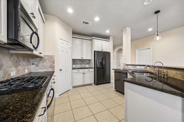 6903 Stevenson Drive, Missouri City, TX 77459