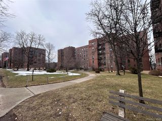 2534 Union Street 2F, Flushing, NY 11354