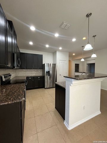 1122 Peacemaker, San Antonio, TX 78258