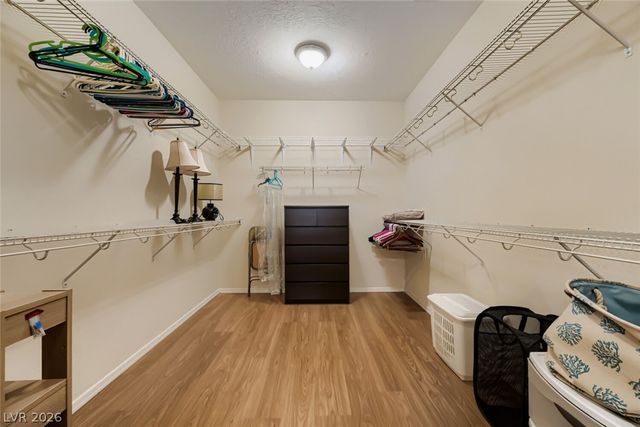 7536 Chaffinch Street, North Las Vegas, NV 89084