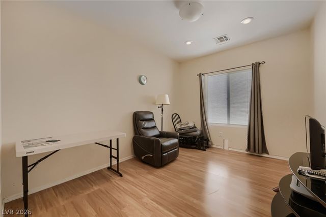 7536 Chaffinch Street, North Las Vegas, NV 89084