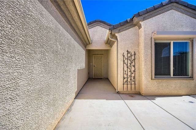 7536 Chaffinch Street, North Las Vegas, NV 89084