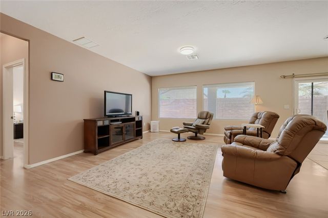 7536 Chaffinch Street, North Las Vegas, NV 89084