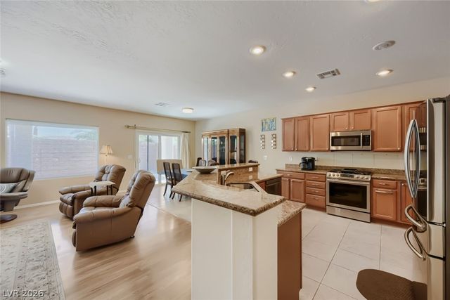 7536 Chaffinch Street, North Las Vegas, NV 89084