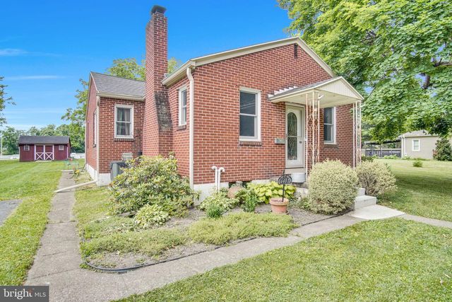 4401 YORK ST, Harrisburg, PA 17111