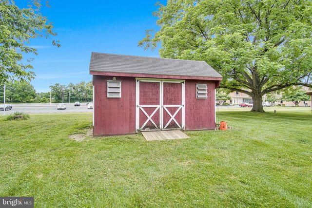 4401 YORK ST, Harrisburg, PA 17111