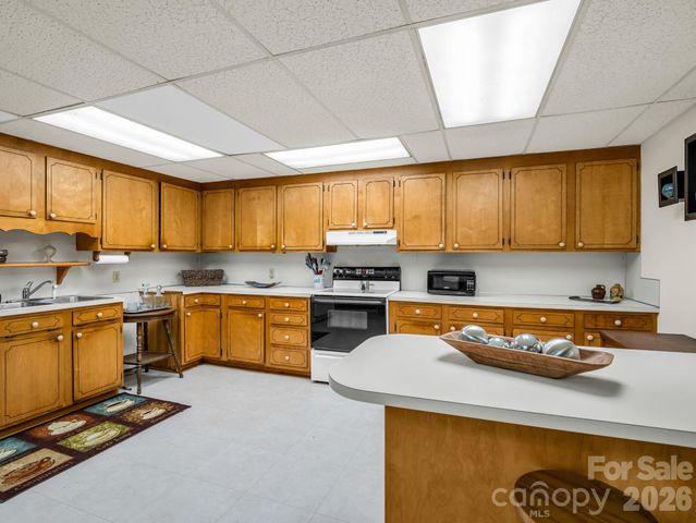 2829 W Stage Coach Trail, Shelby, NC 28150