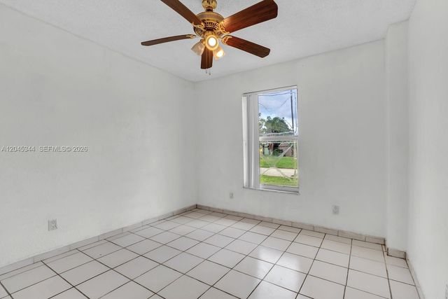 768 SW 9th St, Florida City, FL 33034