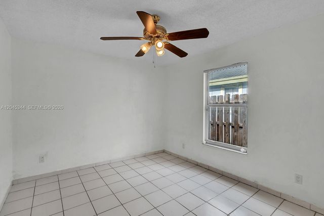 768 SW 9th St, Florida City, FL 33034