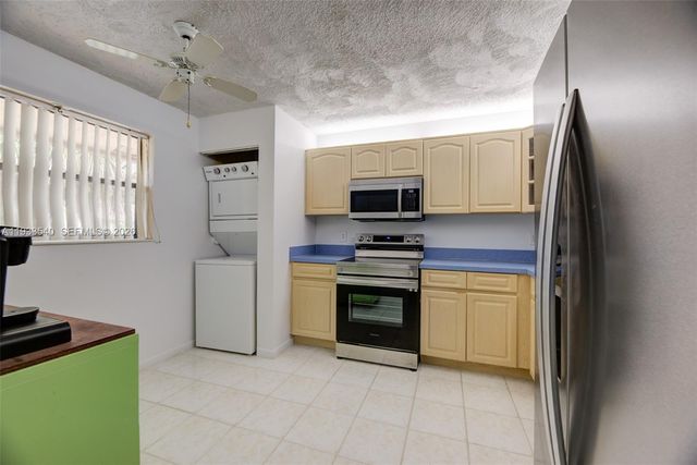 4155 NW 22nd Street 267G, Coconut Creek, FL 33066
