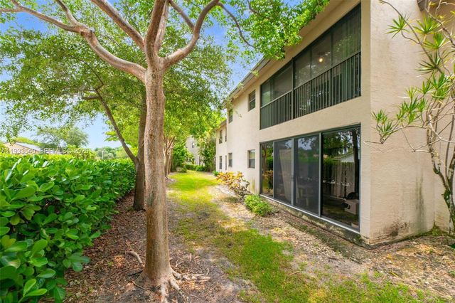 4155 NW 22nd Street 267G, Coconut Creek, FL 33066