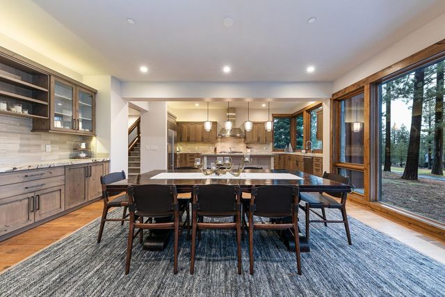 12237 Pete Alvertson Drive, Truckee, CA 96161