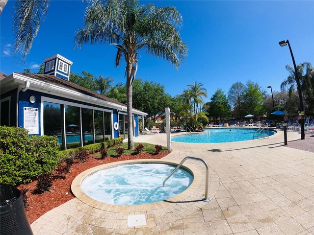 2954 LUCAYAN HARBOUR CIRCLE 106, Kissimmee, FL 34746