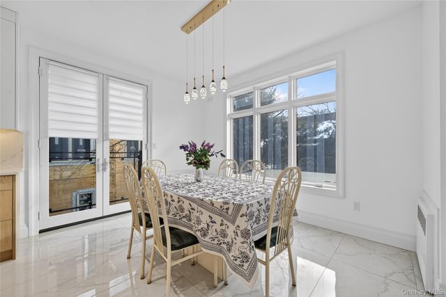 27 Ellish Parkway 202, Spring Valley, NY 10977