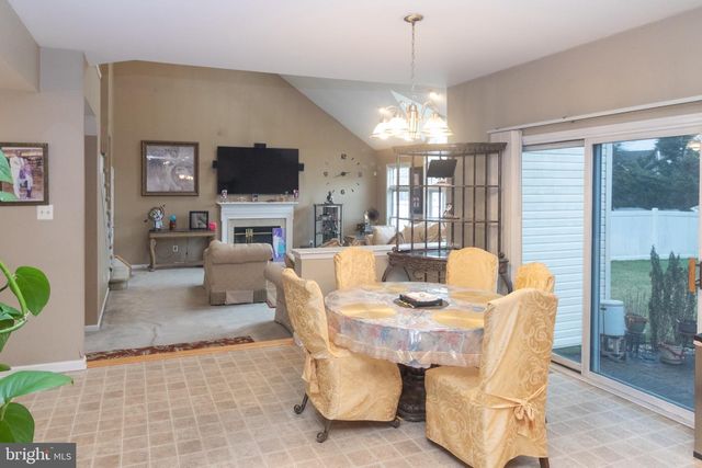 430 W COUNTRY CLUB DR, Westampton, NJ 08060