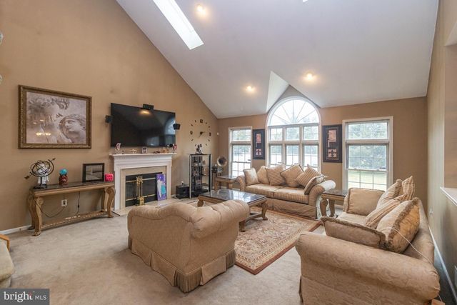 430 W COUNTRY CLUB DR, Westampton, NJ 08060