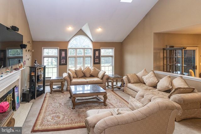430 W COUNTRY CLUB DR, Westampton, NJ 08060
