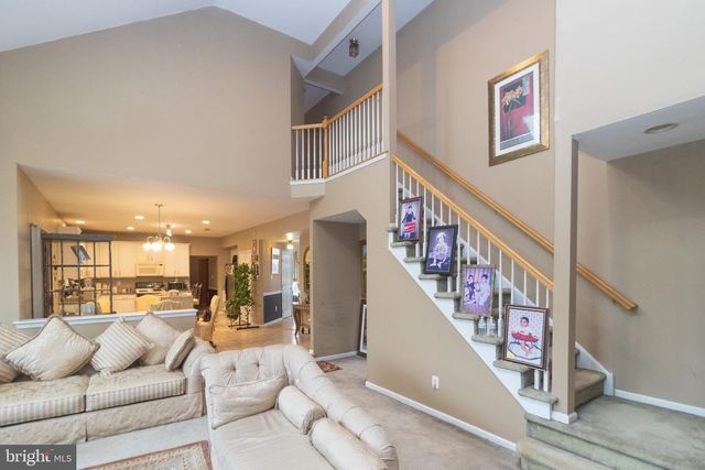 430 W COUNTRY CLUB DR, Westampton, NJ 08060