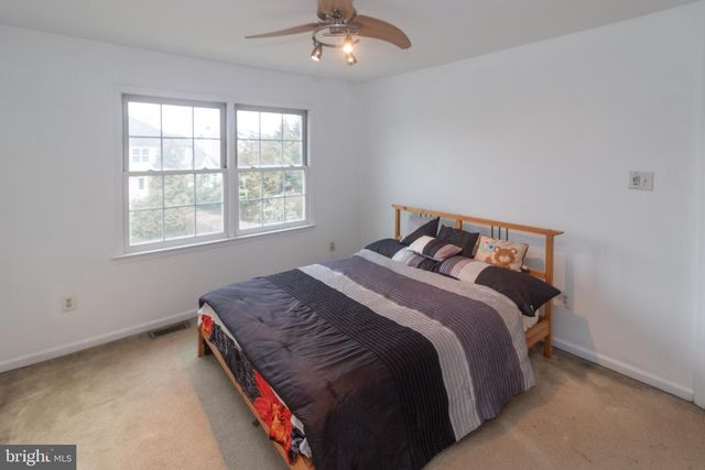 430 W COUNTRY CLUB DR, Westampton, NJ 08060