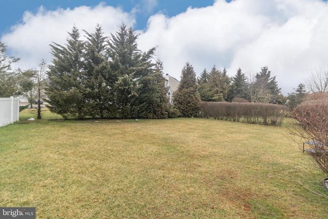 430 W COUNTRY CLUB DR, Westampton, NJ 08060