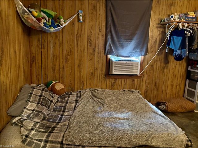 3235 Wellingford Drive, High Point, NC 27265