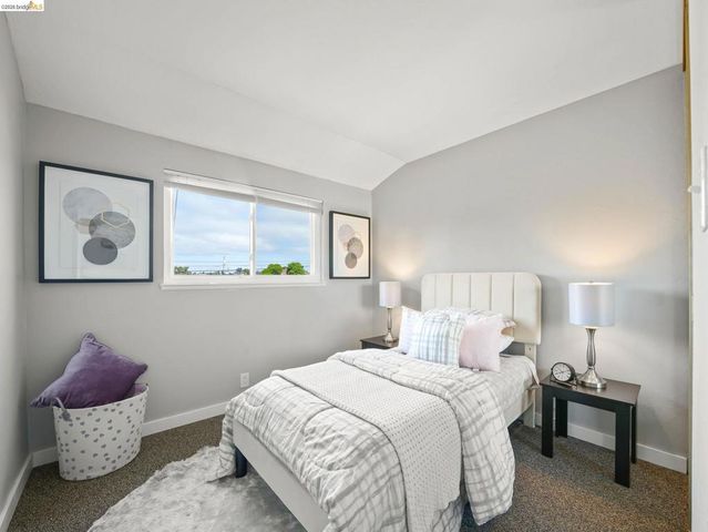 14521 Doolittle Dr, San Leandro, CA 94577