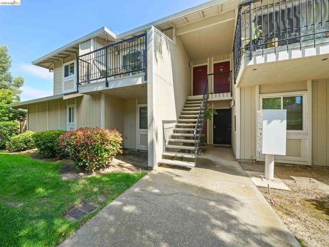 14521 Doolittle Dr, San Leandro, CA 94577