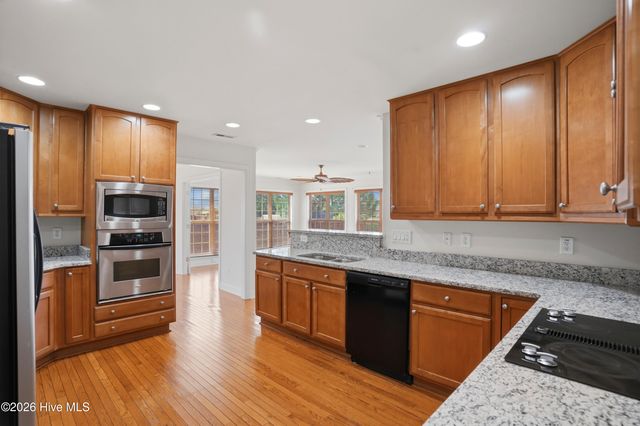 1007 Ringlet Court, Winnabow, NC 28479