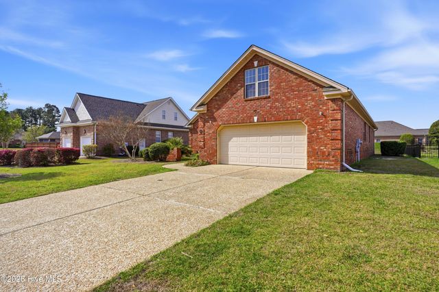 1007 Ringlet Court, Winnabow, NC 28479