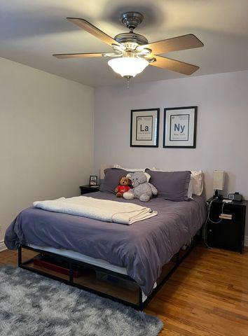 643 W Barry Avenue 1A, Chicago, IL 60657