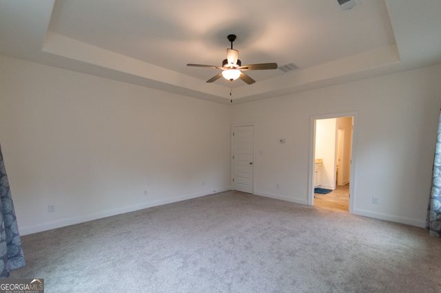 298 Walden Pond Trail, Senoia, GA 30276