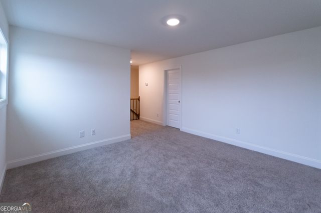 298 Walden Pond Trail, Senoia, GA 30276