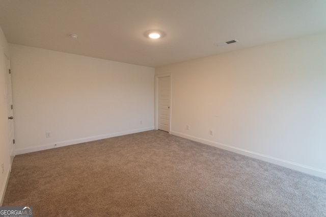 298 Walden Pond Trail, Senoia, GA 30276