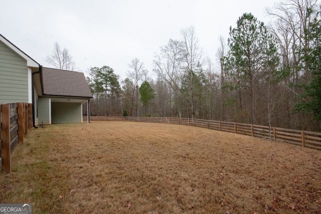 298 Walden Pond Trail, Senoia, GA 30276