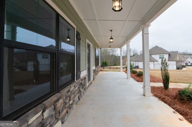 298 Walden Pond Trail, Senoia, GA 30276