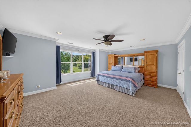661 Hickman Lane, Woodstock, IL 60098